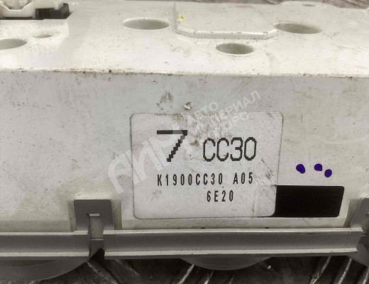 Блок управления печки/климат-контроля Mazda 5 I (CR) 2005-2010  Mazda 5 5 I (CR) 2005-2010
