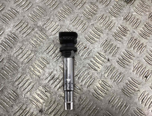 Катушка зажигания Volkswagen Golf+ V (5M) 2005-2014  Volkswagen Golf Plus Golf+ V (5M) 2005-2014