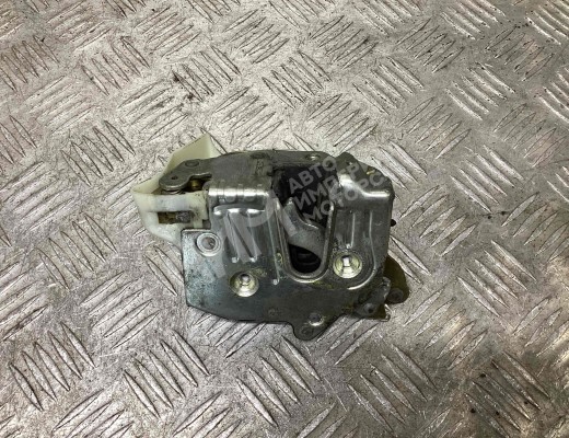 Замок двери задней левой Mercedes 190 (W201) 1982-1993  Mercedes 190 190 (W201) 1982-1993