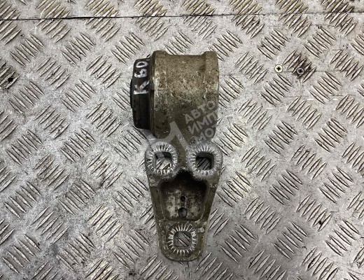 Кронштейн крепления балки подвески Volkswagen Passat B5 (3B) 1996-2000  Volkswagen Passat Passat B5 (3B) 1996-2000