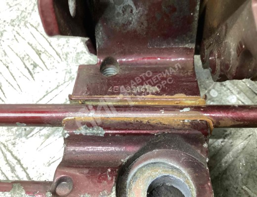 Петля двери передней левой Audi A3 I (8L) 2000-2003 рестайлинг  Audi A3 A3 I (8L) 2000-2003 рестайлинг