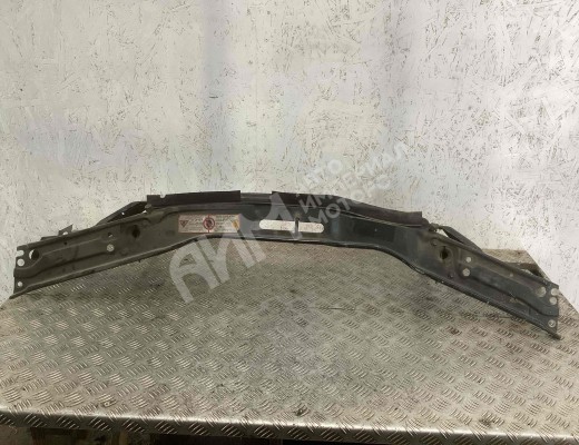 Передняя панель крепления облицовки (телевизор) Audi A6 C4 (4A) 1994-1997  Audi A6 A6 C4 (4A) 1994-1997
