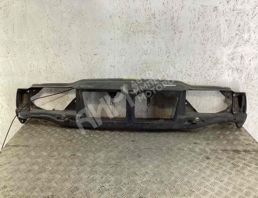 Передняя панель крепления облицовки (телевизор) Volvo 850 1992-1997  Volvo 850 850 1992-1997