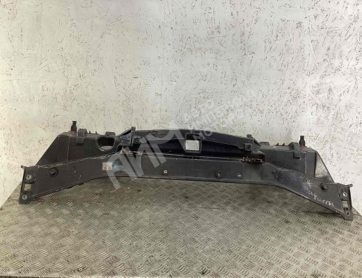 Передняя панель крепления облицовки (телевизор) Citroen Xantia (X1) 1992-1998  Citroen Xantia Xantia (X1) 1992-1998