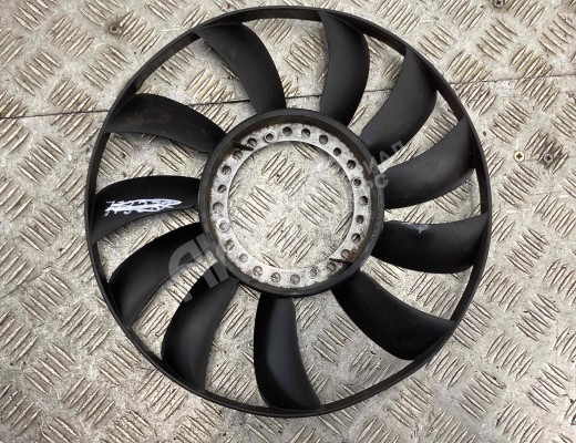 Крыльчатка вискомуфты Volkswagen Passat B5 (3B) 1996-2000  Volkswagen Passat Passat B5 (3B) 1996-2000