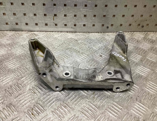 Кронштейн двигателя Rover 75 1999-2005  Rover 75 75 1999-2005