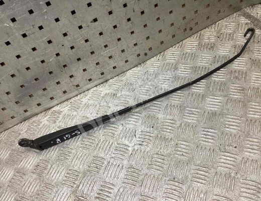 Щеткодержатель (поводок стеклоочистителя, дворник) Mercedes Vito I (W638) 1996-2003  Mercedes Vito Vito I (W638) 1996-2003