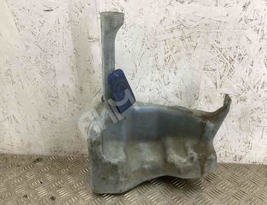 Бачок омывателя Volkswagen Transporter T4 (7D) 1997-2003 рестайлинг  Volkswagen Transporter Transporter T4 (7D) 1997-2003 рестайлинг