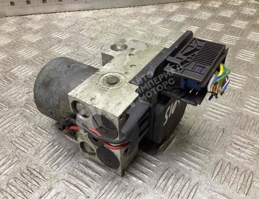 Блок ABS Volkswagen Passat B5 (3B) 1996-2000  Volkswagen Passat Passat B5 (3B) 1996-2000