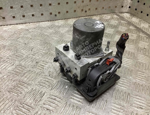 Блок ABS Audi A4 B7 (8EC, 8ED) 2004-2008  Audi A4 A4 B7 (8EC, 8ED) 2004-2008