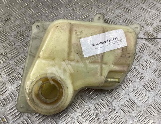 Бачок расширительный Volkswagen Passat B5 (3B) 1996-2000  Volkswagen Passat Passat B5 (3B) 1996-2000