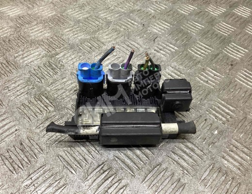 Блок предохранителей Peugeot 807 2002-2014  Peugeot 807 807 2002-2014