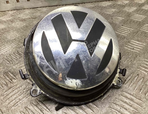 Ручка крышки багажника Volkswagen Golf V (1K) 2004-2009  Volkswagen Golf Golf V (1K) 2004-2009