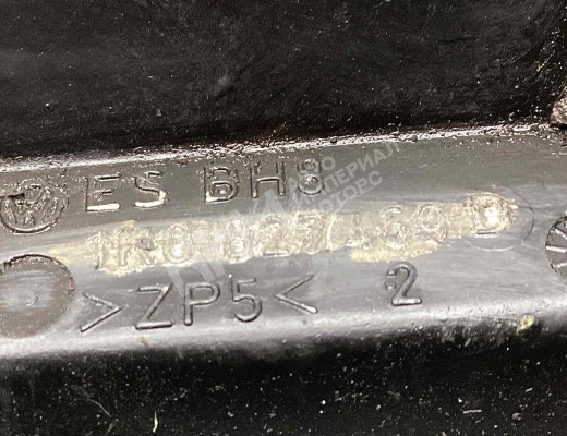 Ручка крышки багажника Volkswagen Golf V (1K) 2004-2009  Volkswagen Golf Golf V (1K) 2004-2009