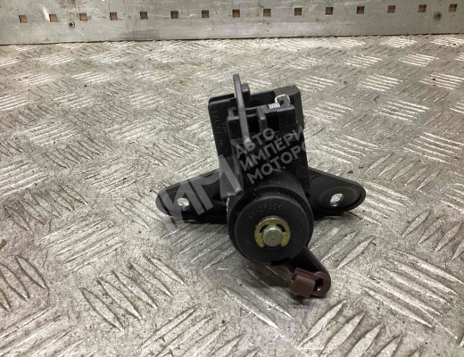Кнопка открытия багажника Opel Zafira A 1999-2003  Opel Zafira Zafira A 1999-2003