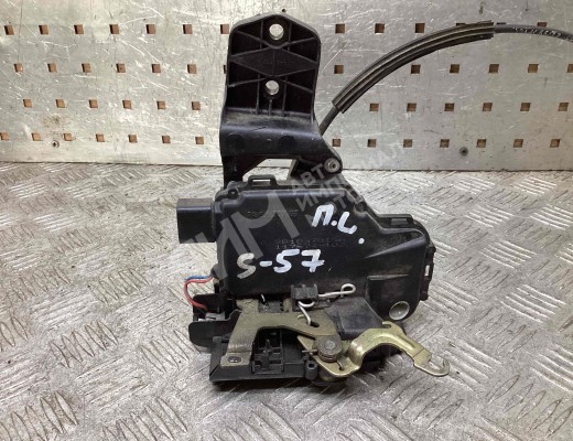 Замок двери передней левой Volkswagen Passat B5 (3B) 1996-2000  Volkswagen Passat Passat B5 (3B) 1996-2000