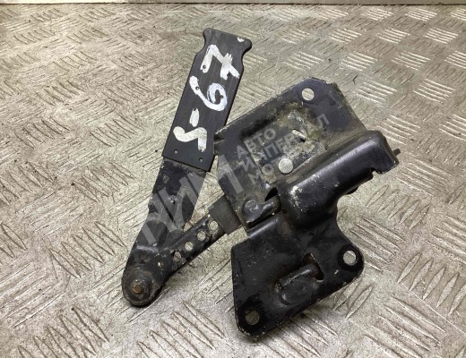 Замок капота Audi A6 C5 (4B) 2001-2004 рестайлинг  Audi A6 A6 C5 (4B) 2001-2004 рестайлинг