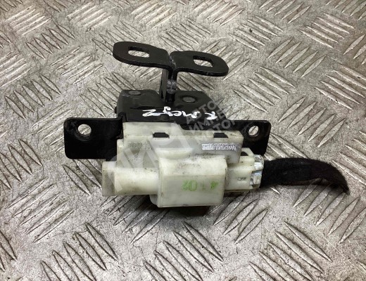 Замок багажника Renault Megane II 2002-2006  Renault Megane Megane II 2002-2006