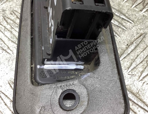 Выключатель концевой (концевик) Volkswagen Caddy III (2K) 2004-2010  Volkswagen Caddy Caddy III (2K) 2004-2010