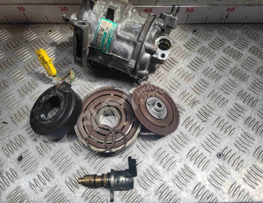 Компрессор кондиционера Citroen C5 I 2004-2008 рестайлинг  Citroen C5 C5 I 2004-2008 рестайлинг