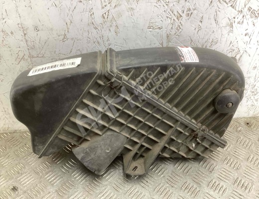 Корпус воздушного фильтра Renault Laguna I (X56) 1993-2001  Renault Laguna Laguna I (X56) 1993-2001