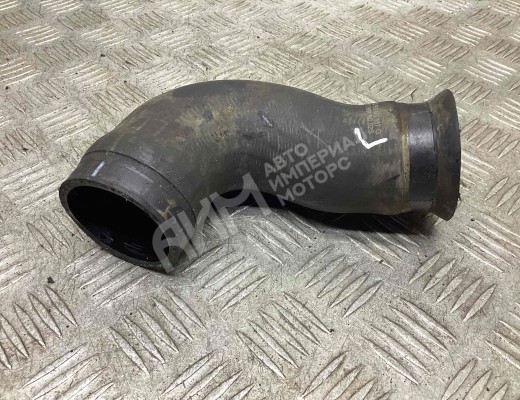 Патрубок интеркулера Audi A4 B7 (8EC, 8ED) 2004-2008  Audi A4 A4 B7 (8EC, 8ED) 2004-2008