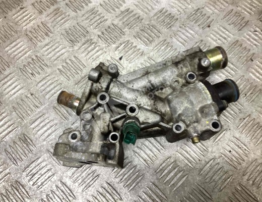 Корпус термостата Peugeot 307 (3A/3H) 2001-2005  Peugeot 307 307 (3A/3H) 2001-2005