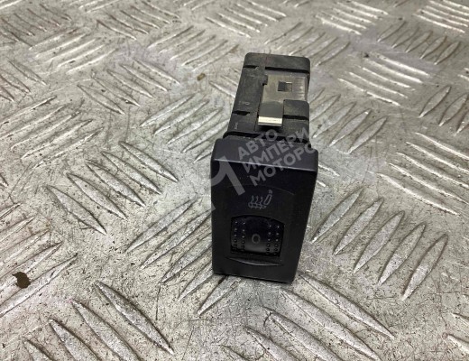 Кнопка подогрева сидений Volkswagen Passat B5 (3B) 1996-2000  Volkswagen Passat Passat B5 (3B) 1996-2000