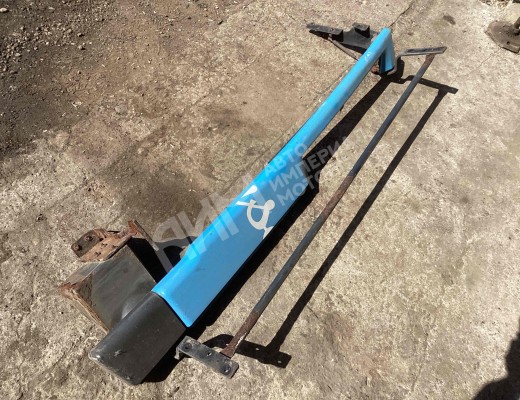 Спойлер кабины Iveco Stralis I 2002-2012  Iveco Stralis Stralis I 2002-2012