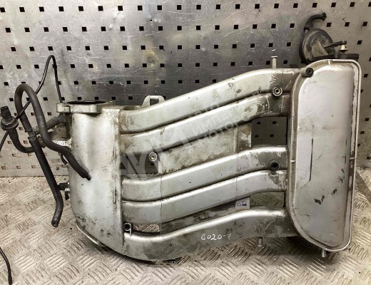 Коллектор впускной Volkswagen Golf IV (1J) 1997-2004  Volkswagen Golf Golf IV (1J) 1997-2004