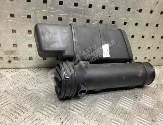 Патрубок интеркулера Mercedes E (W211) 2002-2006  Mercedes E E (W211) 2002-2006