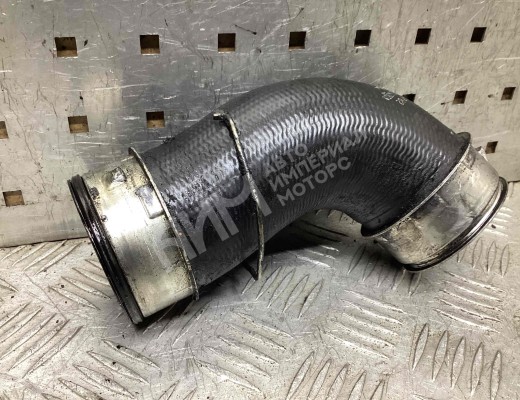 Патрубок интеркулера Mercedes E (W211) 2002-2006  Mercedes E E (W211) 2002-2006