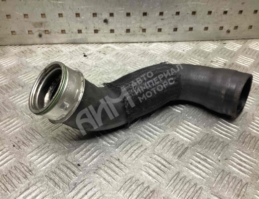 Патрубок интеркулера Mercedes E (W211) 2002-2006  Mercedes E E (W211) 2002-2006