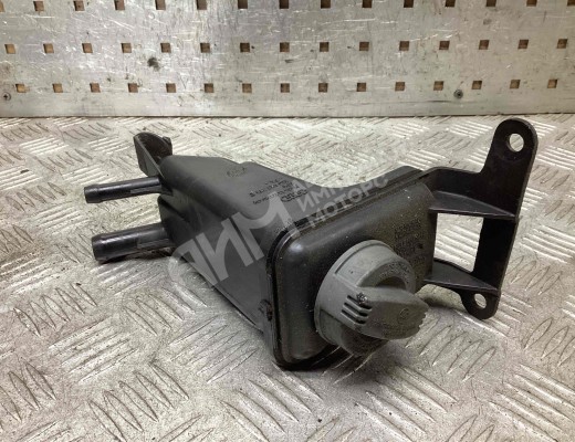Бачок гидроусилителя Audi A4 B7 (8EC, 8ED) 2004-2008  Audi A4 A4 B7 (8EC, 8ED) 2004-2008