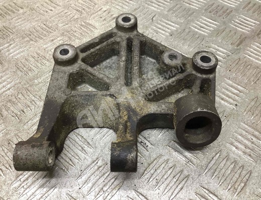 Кронштейн КПП  Saab 9-5 9-5 1998-2010