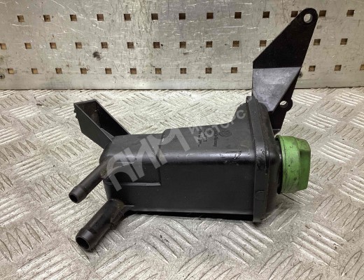 Бачок гидроусилителя Volkswagen Passat B5 (3B) 1996-2000  Volkswagen Passat Passat B5 (3B) 1996-2000