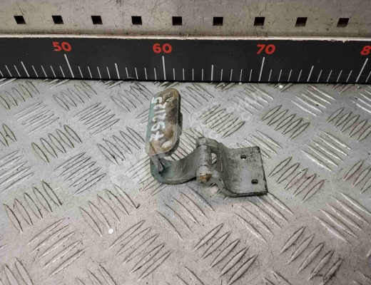 Петля крышки багажника Volkswagen Passat B4 (3A) 1993-1997  Volkswagen Passat Passat B4 (3A) 1993-1997