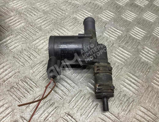 Насос антифриза дополнительный Volkswagen Passat B5 (3B) 1996-2000  Volkswagen Passat Passat B5 (3B) 1996-2000