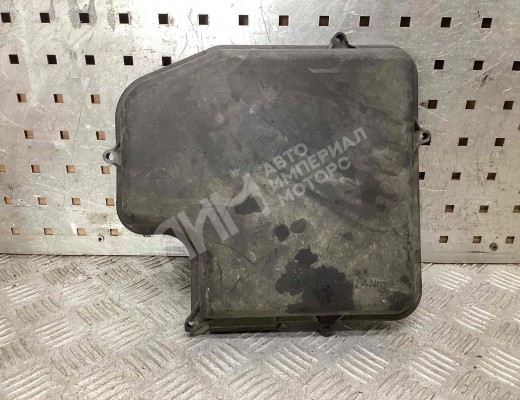 Крышка блока предохранителей Volkswagen Passat B5 (3B) 1996-2000  Volkswagen Passat Passat B5 (3B) 1996-2000