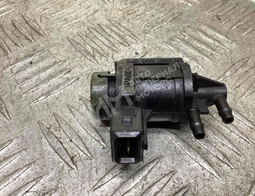 Клапан электромагнитный Volkswagen Bora (1J) 1998-2005  Volkswagen Bora Bora (1J) 1998-2005