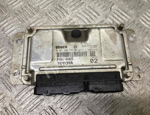 Блок управления двигателем  Toyota Aygo (B10) 2005-2014