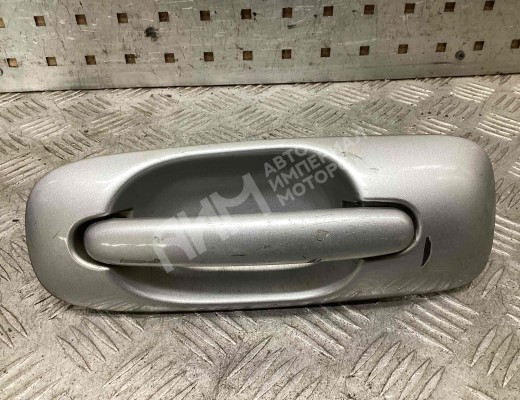 Ручка наружная сдвижной двери правой Chrysler Voyager IV (RG) 2001-2008  Chrysler Voyager Voyager IV (RG) 2001-2008