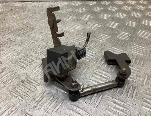 Датчик положения кузова Peugeot 607 2004-2009 рестайлинг  Peugeot 607 607 2004-2009 рестайлинг