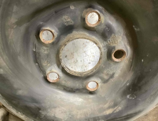 Диск штампованный Volkswagen Passat B5 (3B) 1996-2000  Volkswagen Passat Passat B5 (3B) 1996-2000