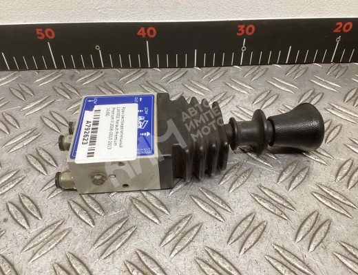 Кран распределительный Renault Premium II 2006-2013  Renault Premium Premium II 2006-2013