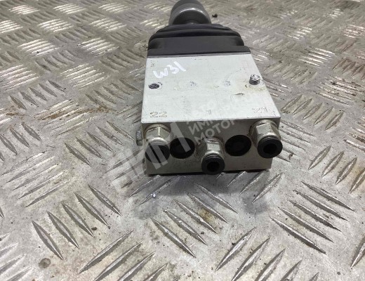 Кран распределительный Iveco Stralis I 2002-2012  Iveco Stralis Stralis I 2002-2012