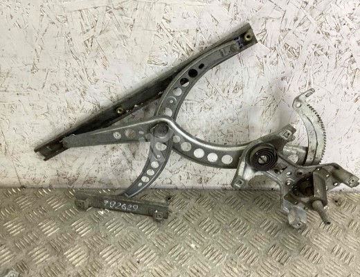 Стеклоподъемник передний правый Volkswagen Passat B3 1988-1993  Volkswagen Passat Passat B3 1988-1993