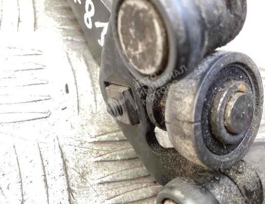 Ролик двери сдвижной Ford T. Connect I 2009-2012 рестайлинг  Ford Transit Connect T. Connect I 2009-2012 рестайлинг