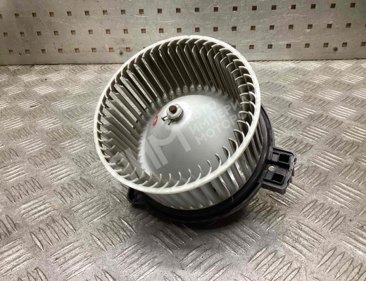 Моторчик печки Mazda 6 I (GG) 2005-2007 рестайлинг  Mazda 6 6 I (GG) 2005-2007 рестайлинг