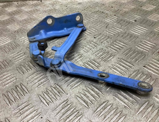 Петля капота правая Volkswagen Transporter T5 (7H) 2003-2015  Volkswagen Transporter Transporter T5 (7H) 2003-2015